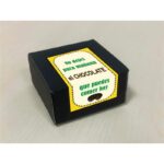 Box with 8 breast-shaped pure chocolates - Image 3