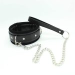 Collar with Metal Leash and Pedded Interior Black - Image 2