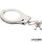 Metal Wrist Cuffs 50g - Image 2