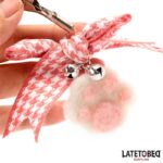 Nipple Clamps with Kitty Paw Pompon - Image 7